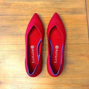 Rothy’s The Point flat